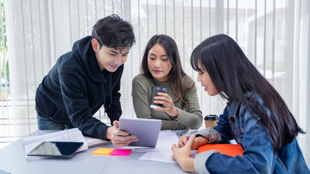Saving More Money and Investing for College Students
